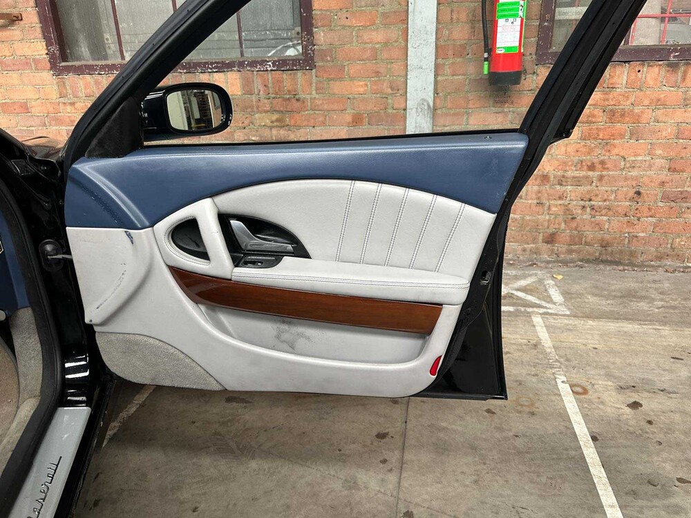 Maserati Quattroporte 4,2 V8 401 PS 2005 (40.000 KM) Youngtimer