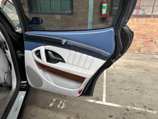 Maserati Quattroporte 4,2 V8 401 PS 2005 (40.000 KM) Youngtimer