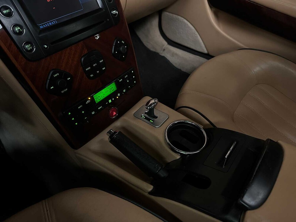 Maserati Quattroporte 4.2 V8 Duo Select 400 PS 2006, L-851-RK Youngtimer