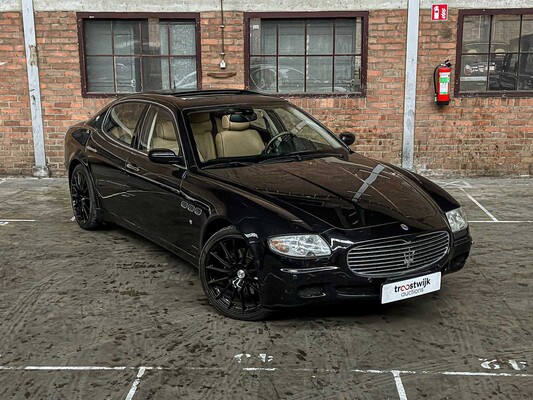 Maserati Quattroporte 4.2 V8 Duo Select 400 PS 2006, L-851-RK Youngtimer
