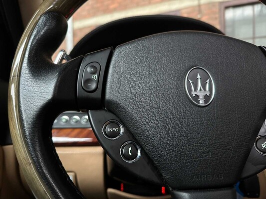 Maserati Quattroporte 4.2 V8 Duo Select 400 PS 2006, L-851-RK Youngtimer