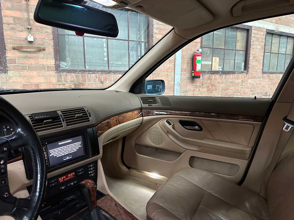 BMW 528i Executive 193 PS 1997 (Original-NL) 5er E39, RN-ZL-11