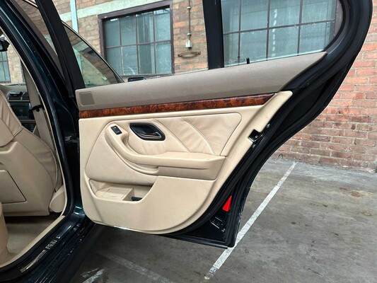 BMW 528i Executive 193 PS 1997 (Original-NL) 5er E39, RN-ZL-11