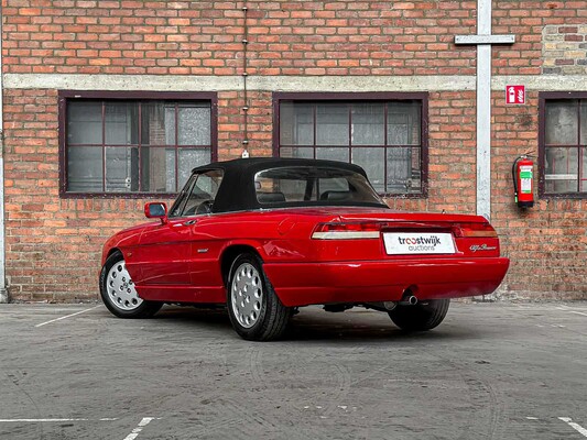 Alfa Romeo Spider 2.0 118 PS 1992, NJ-273-V Youngtimer
