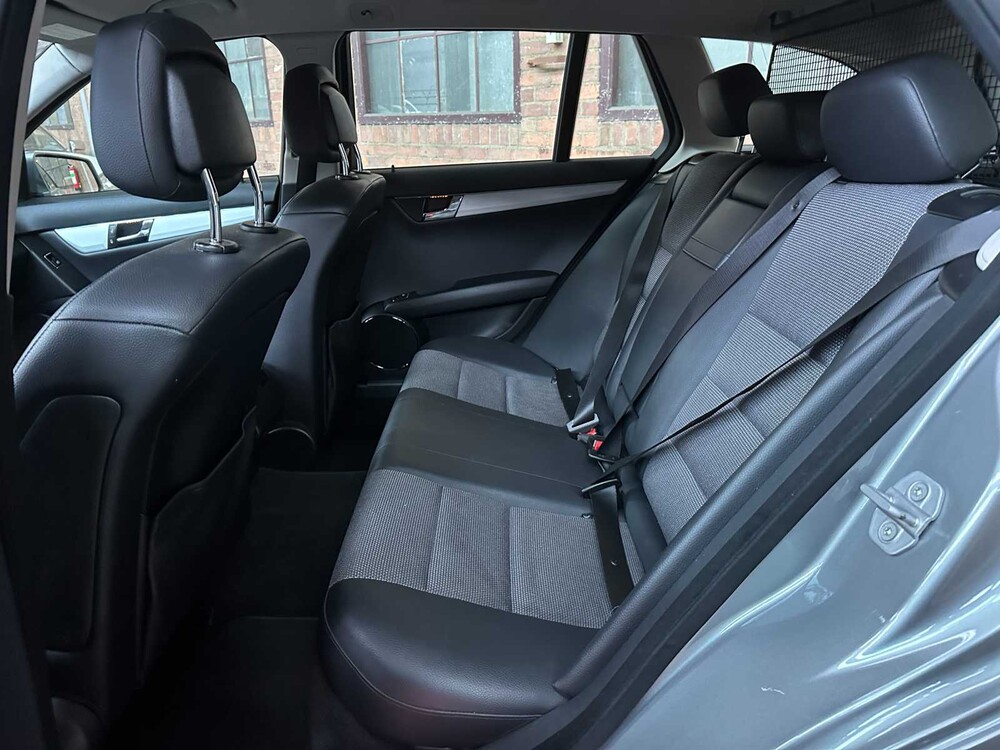 Mercedes-Benz C180 CDI BlueEFFICIENCY Business Class Avantgarde C-Klasse Kombi 120 PS 2010 (Original-NL), 70-NPB-5