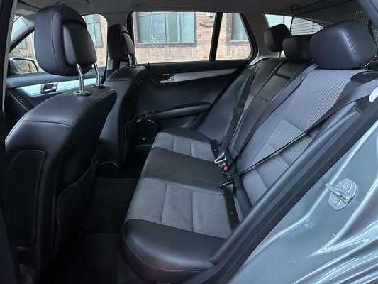 Mercedes-Benz C180 CDI BlueEFFICIENCY Business Class Avantgarde C-Klasse Kombi 120 PS 2010 (Original-NL), 70-NPB-5