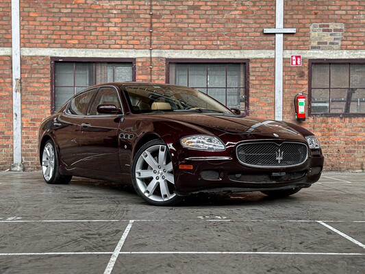 Maserati Quattroporte Sport GT 400 PS 2006 Youngtimer