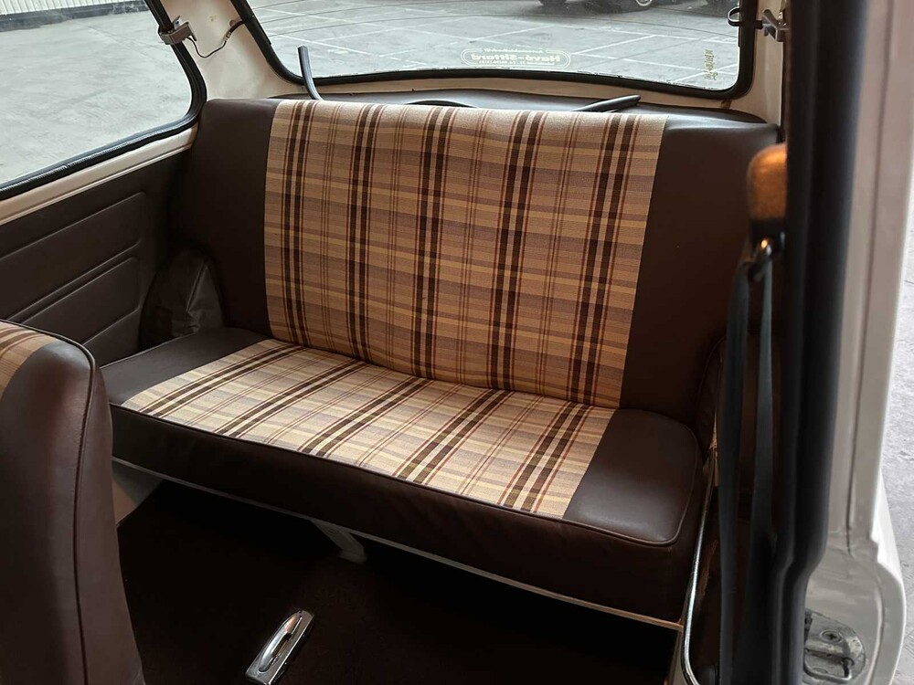 Austin Mini 1000 HLE 41 PS 1984 (Original-NL), KS-40-RR