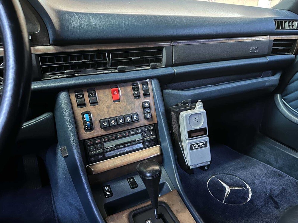 Mercedes-Benz 560 SEL Limousine 4-Türer 5,6 V8 SOHC 16v 1990 