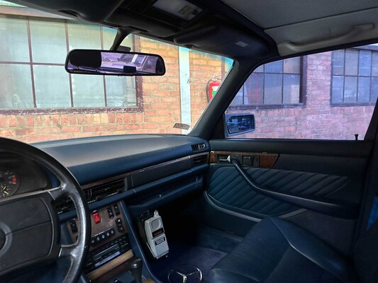 Mercedes-Benz 560 SEL Limousine 4-Türer 5,6 V8 SOHC 16v 1990 