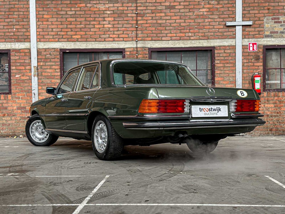 Mercedes-Benz 280 SE W116 240 PS 1977