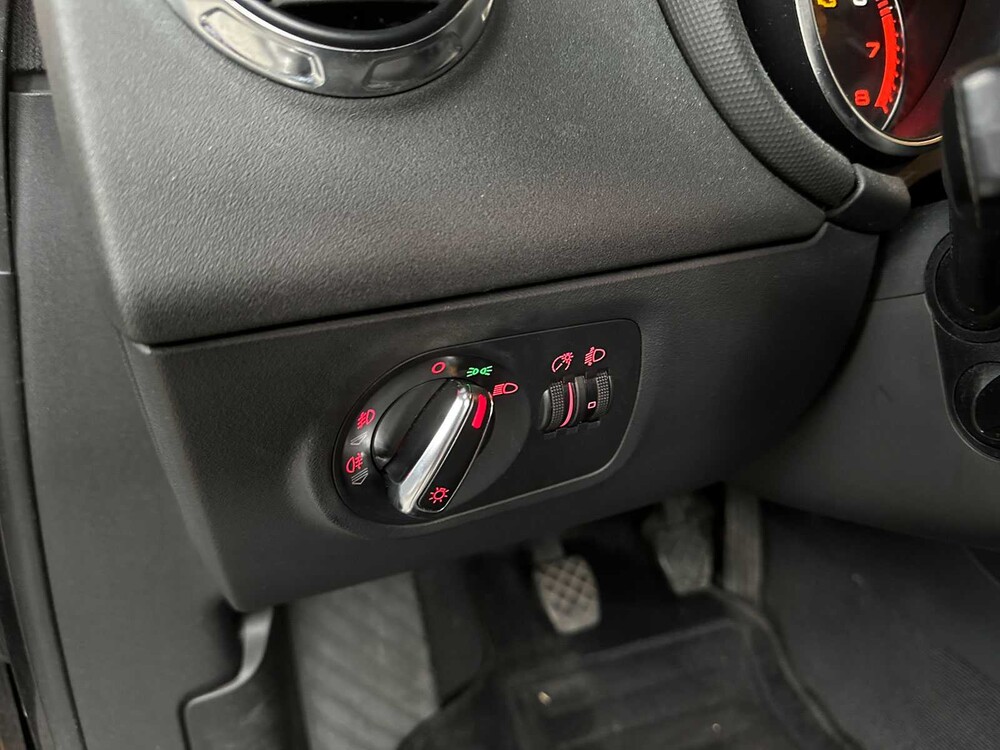 Audi TT 1,8 TFSI 160 PS 2009 (Original-NL), 05-JVL-3