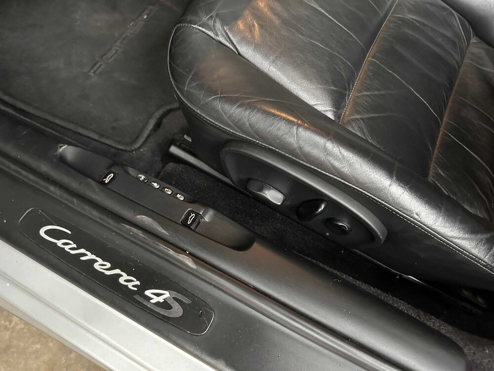 Porsche 911 Carrera 4S 3,6 996 320 PS 2002 Youngtimer