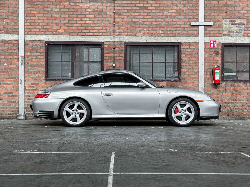 Porsche 911 Carrera 4S 3,6 996 320 PS 2002 Youngtimer