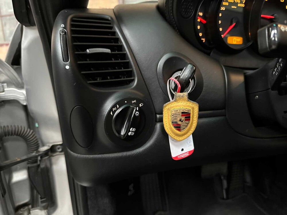 Porsche 911 Carrera 4S 3,6 996 320 PS 2002 Youngtimer