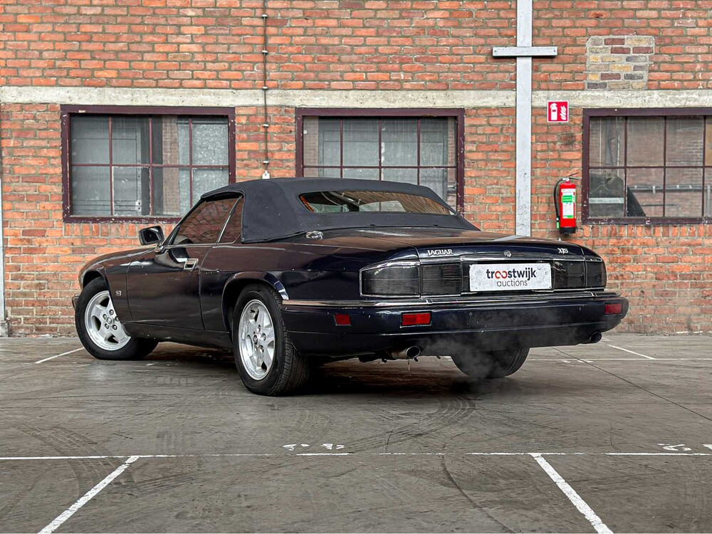 Jaguar XJS Cabriolet 4,0 6-Zoll-Reihenmotor 240 PS 1996