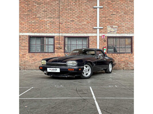 Jaguar XJS Cabriolet 4,0 6-Zoll-Reihenmotor 240 PS 1996