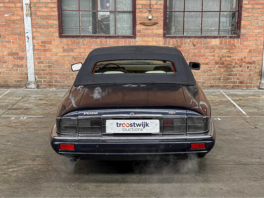 Jaguar XJS Cabriolet 4,0 6-Zoll-Reihenmotor 240 PS 1996