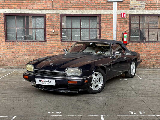 Jaguar XJS Cabriolet 4,0 6-Zoll-Reihenmotor 240 PS 1996