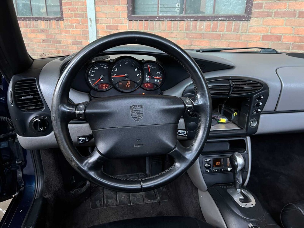 Porsche Boxster 986 2,7 220 PS 2000 Youngtimer
