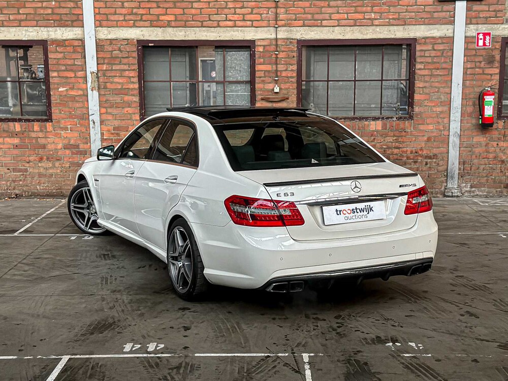 Mercedes-Benz E63 AMG 6,3 V8 -CARBON- 525 PS 2010 (Original-NL) E-Klasse, 47-LKB-6