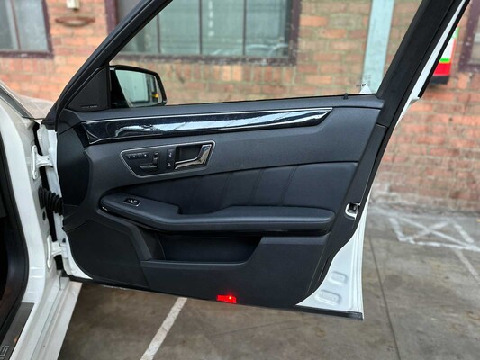 Mercedes-Benz E63 AMG 6,3 V8 -CARBON- 525 PS 2010 (Original-NL) E-Klasse, 47-LKB-6