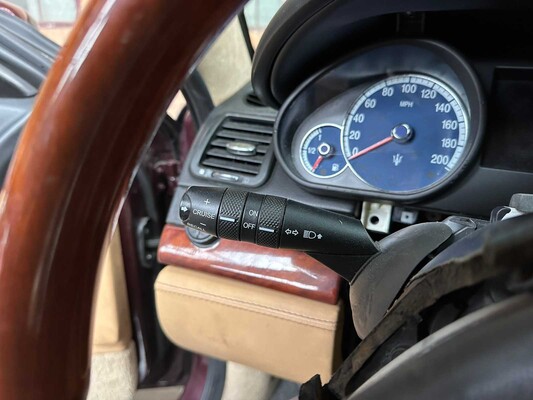 Maserati Quattroporte 4,2 V8 401 PS 2008 Youngtimer