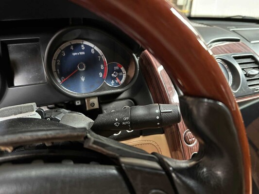 Maserati Quattroporte 4,2 V8 401 PS 2008 Youngtimer