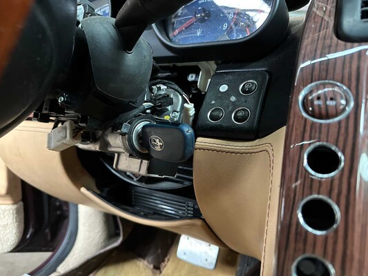 Maserati Quattroporte 4,2 V8 401 PS 2008 Youngtimer