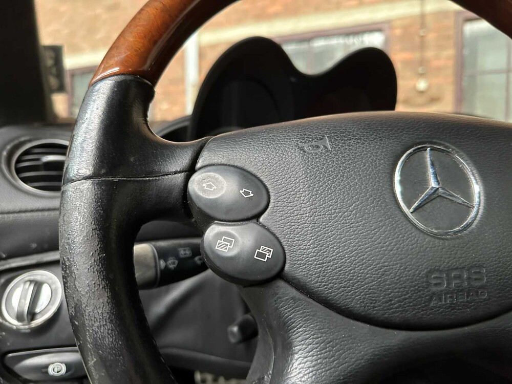 Mercedes-Benz SL500 5,0 V8 306 PS 2002 SL-Klasse Youngtimer