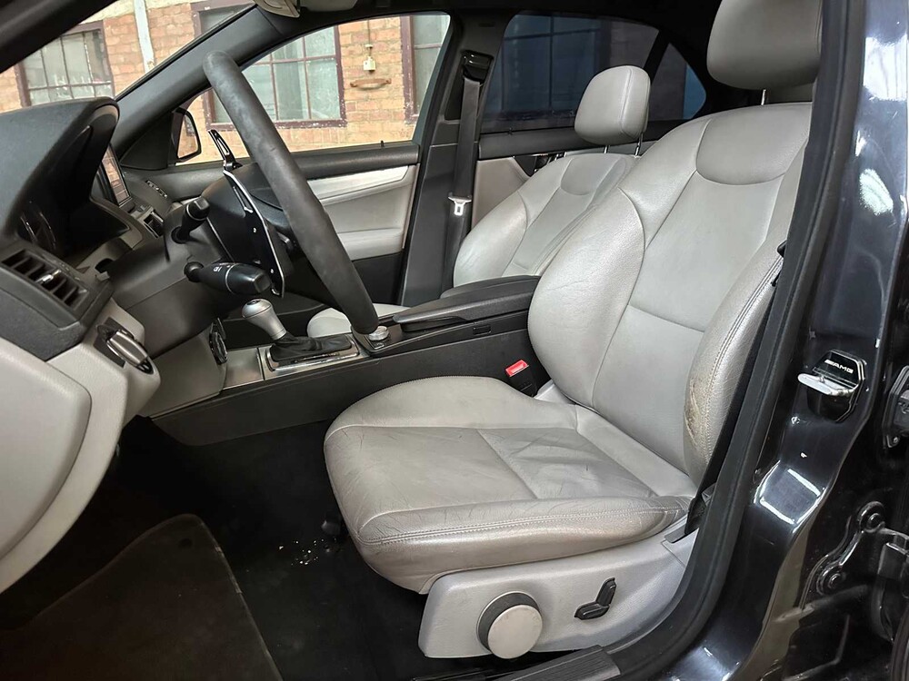 Mercedes-Benz C350 Elegance C-Klasse 272 PS 2008, 1-TRJ-54