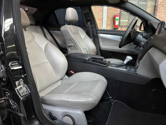 Mercedes-Benz C350 Elegance C-Klasse 272 PS 2008, 1-TRJ-54
