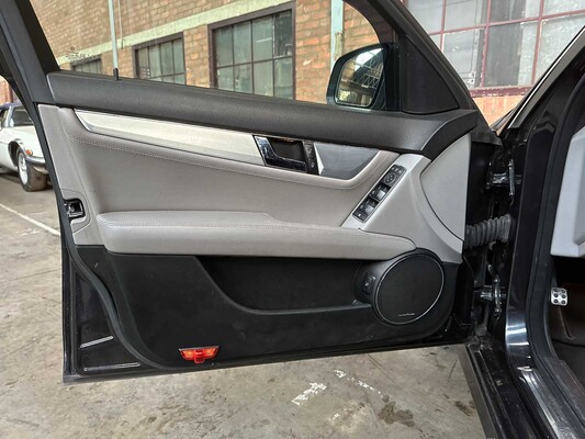 Mercedes-Benz C350 Elegance C-Klasse 272 PS 2008, 1-TRJ-54