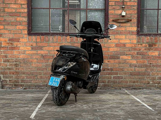 Piaggio Vespa Sprint 4T CUSTOM 2014, F-443-VL Roller