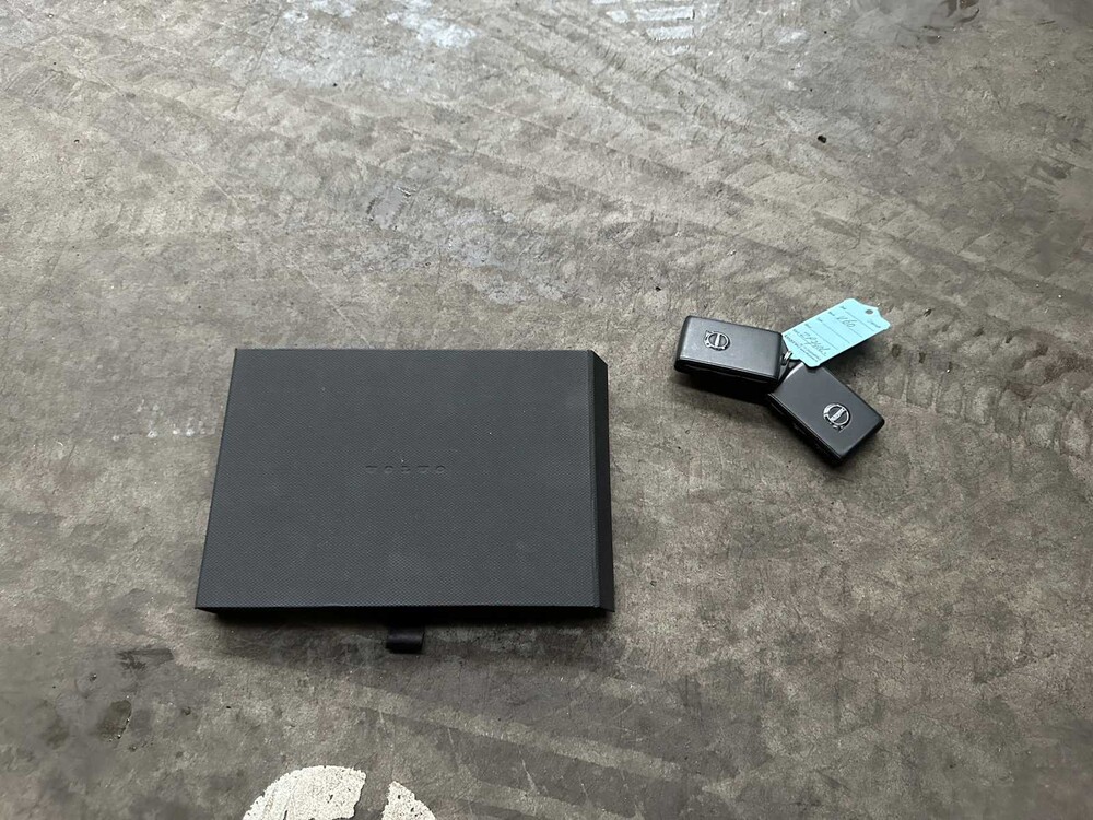 Volvo V60 2.0 T4 Moment.Pro 188 PS 2019, ZP-740-L