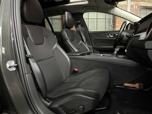 Volvo V60 2.0 T4 Moment.Pro 188 PS 2019, ZP-740-L