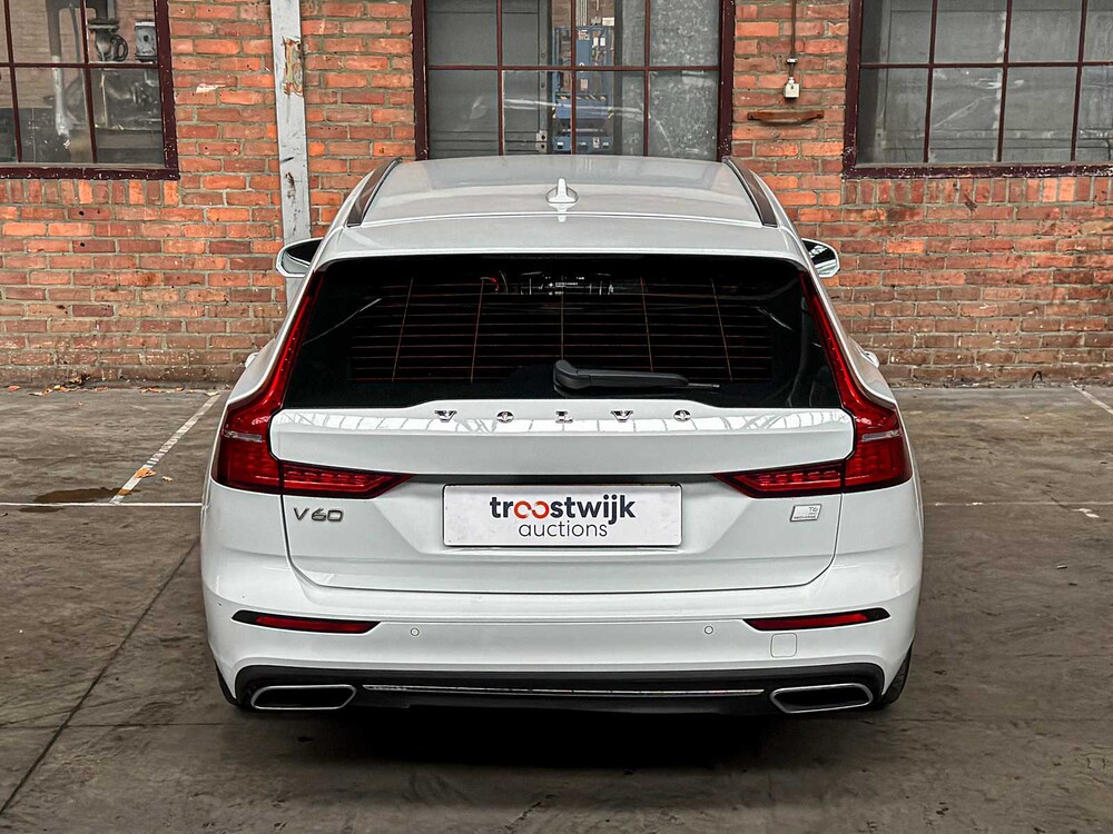 Volvo V60 2.0 T6 Recharge AWD Inschrift 253 PS 2021 (Original-NL + 1. Besitzer), N-828-HZ
