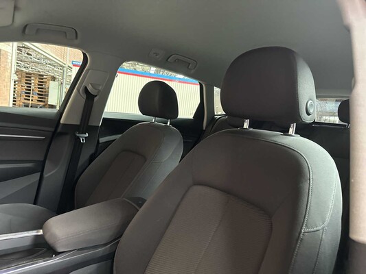 Audi e-tron 50 Quattro Launch Edition 71 kWh 313 PS 2020 (Original-NL & 1. Eigentümer), J-840-LR