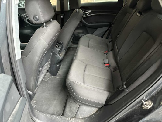 Audi e-tron 50 Quattro Launch Edition 71 kWh 313 PS 2020 (Original-NL & 1. Eigentümer), J-840-LR