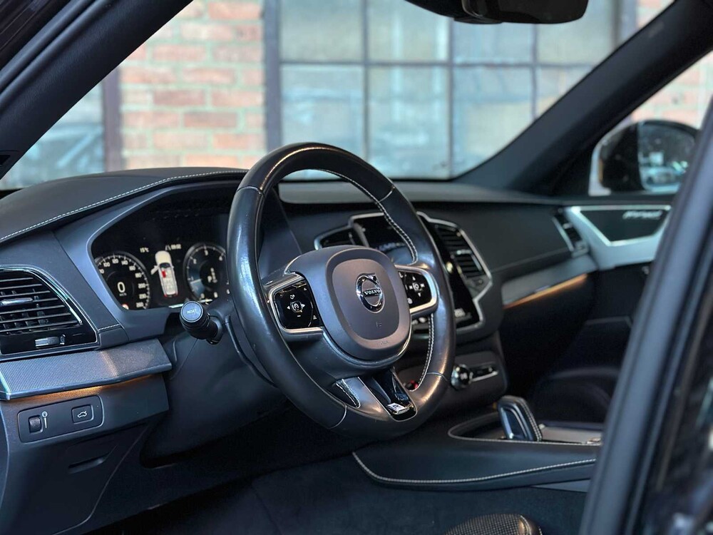 Volvo XC90 2,0 B5 AWD Beschriftung 235 PS 2020 (Org-NL), H-655 PS