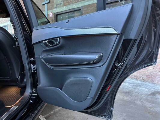 Volvo XC90 2,0 B5 AWD Beschriftung 235 PS 2020 (Org-NL), H-655 PS