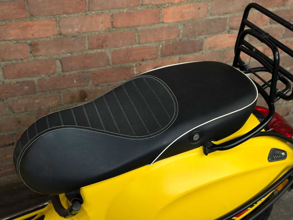 Piaggio Vespa Sprint 4T -CUSTOM- 2017, DKV-91-V Roller