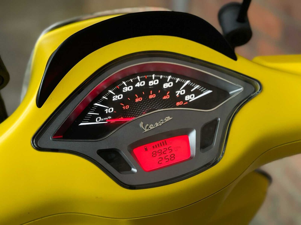 Piaggio Vespa Sprint 4T -CUSTOM- 2017, DKV-91-V Roller