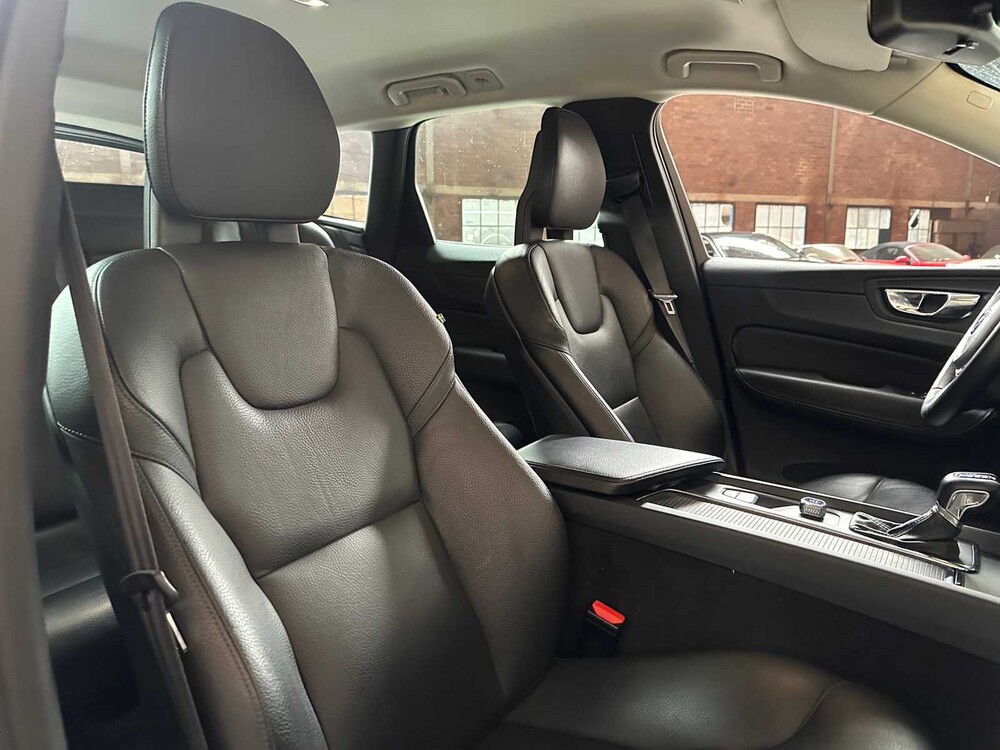 Volvo XC60 2.0 D4 Allradantrieb Impuls 190 PS 2017, P-666-DB