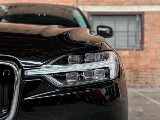 Volvo XC60 2.0 D4 Allradantrieb Impuls 190 PS 2017, P-666-DB