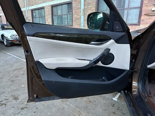 BMW X1 xDrive28i Executive 258 PS 2009, 51-NVZ-9