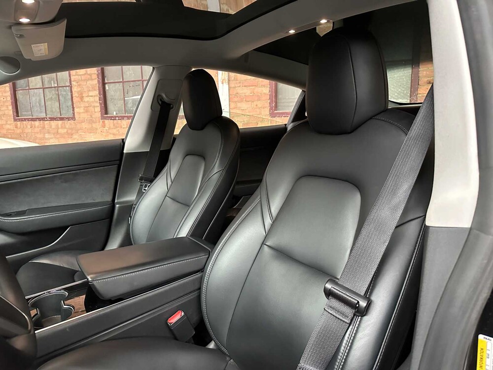 Tesla Model 3 Stnd.RWD Plus 60 kWh 238pk 2020, K-738-BV