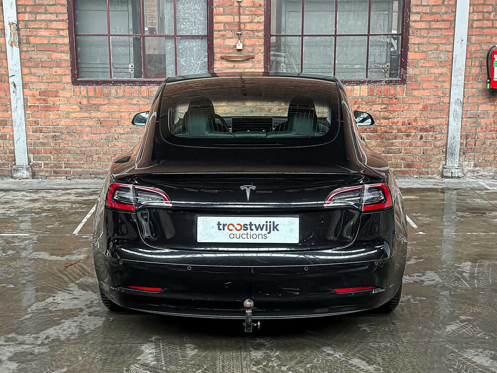 Tesla Model 3 Stnd.RWD Plus 60 kWh 238pk 2020, K-738-BV