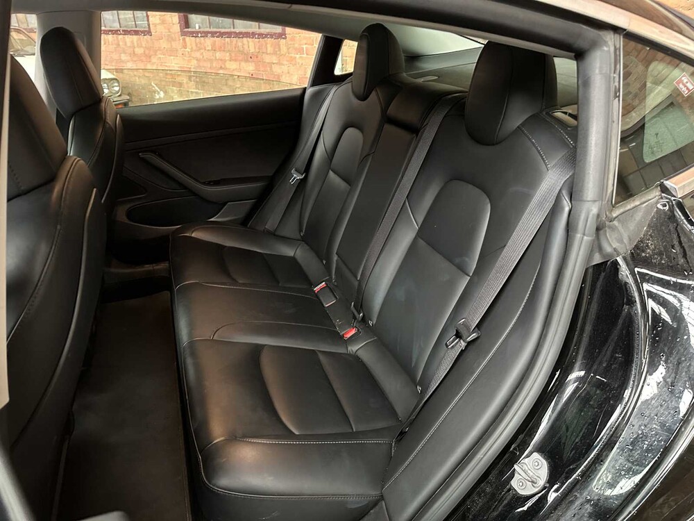 Tesla Model 3 Stnd.RWD Plus 60 kWh 238pk 2020, K-738-BV