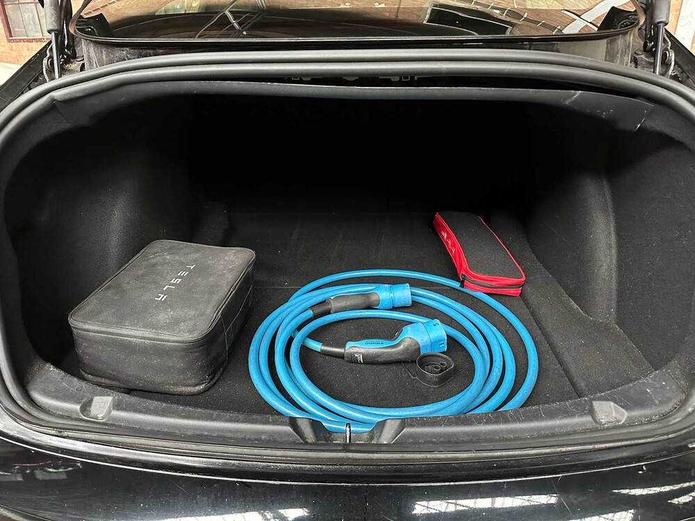 Tesla Model 3 Stnd.RWD Plus 60 kWh 238pk 2020, K-738-BV